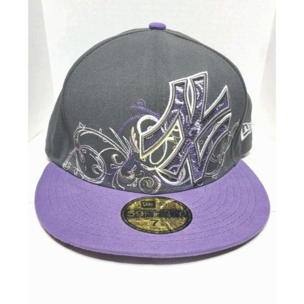 New York Yankees New Era Baseball Cap Fitted Sz 7 1/8 Purple Black Graffiti PIMP
